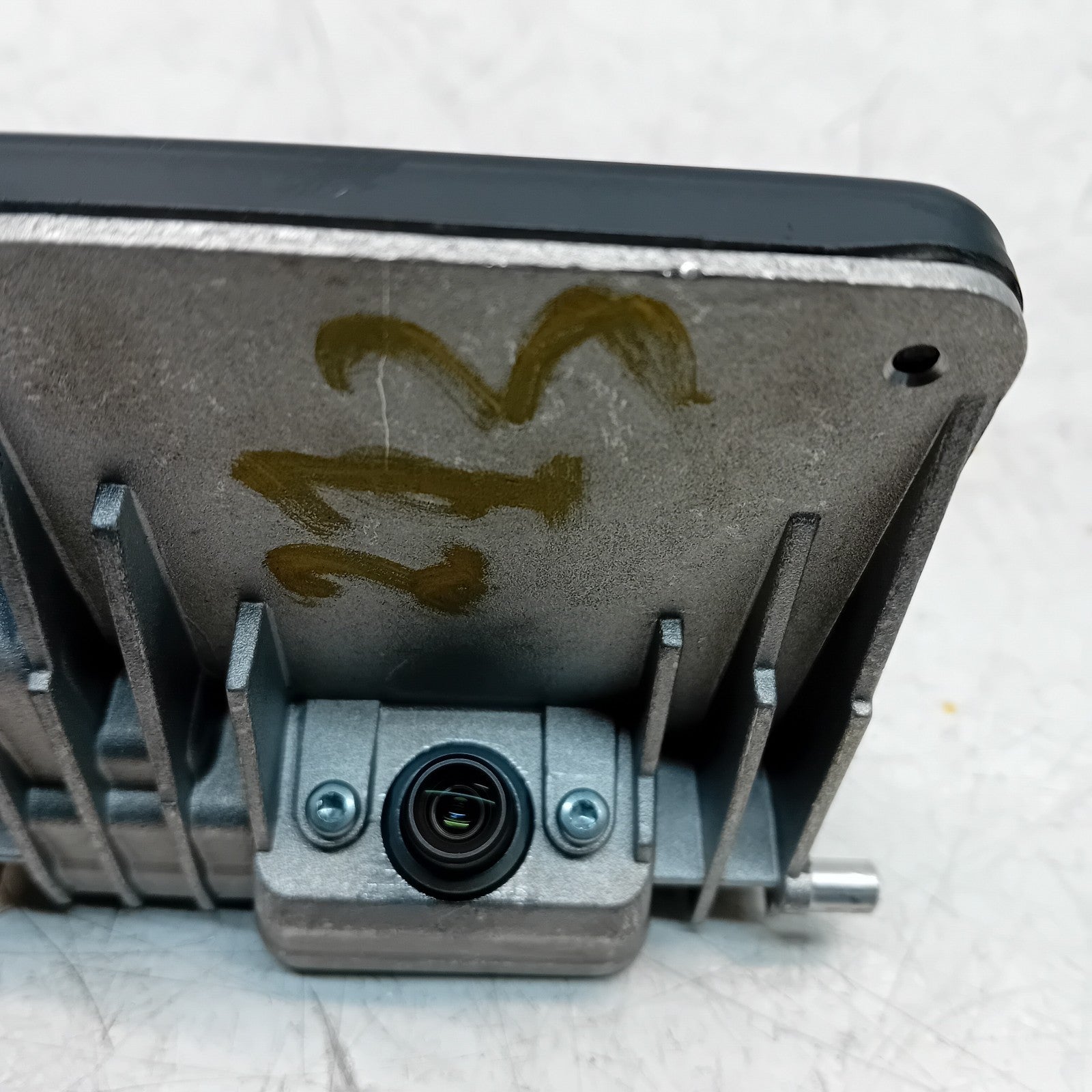 MERCEDES BENZ E-CLASS W213 FRONT WINDSHIELD CAMERA CONTROL A2139007211 FM00919