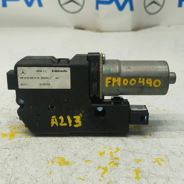 MERCEDES BENZ E-CLASS W213 SUNROOF MOTOR  A2139067003 FM00490