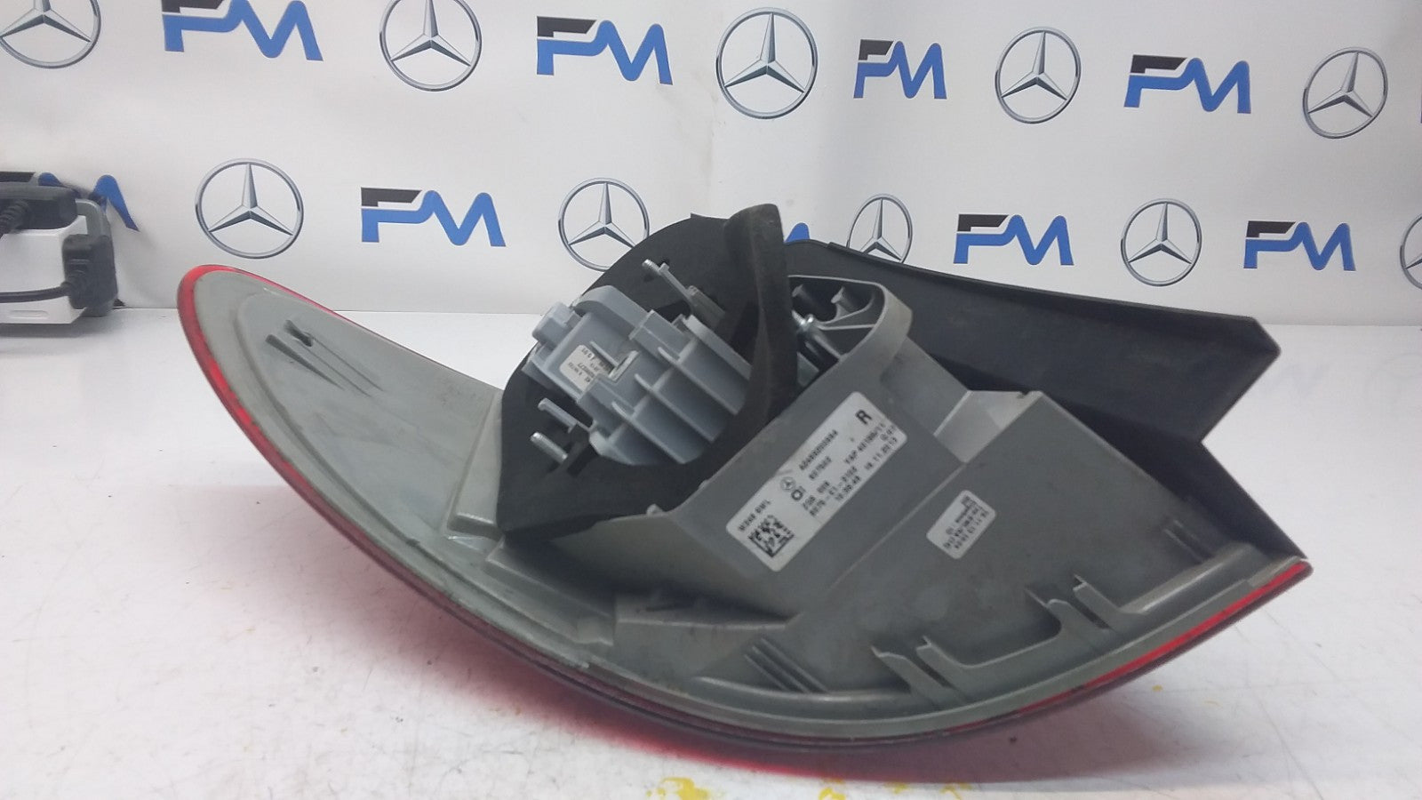 MERCEDES B-CLASS W246 DRIVER SIDE OS REAR TAIL LIGHT A2468200664 2013 FMT115