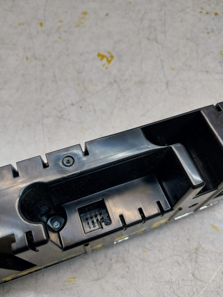 MERCEDES A B CLASS W177 W247 HEATER CLIMATE CONTROL PANEL A2479056703  FM001048