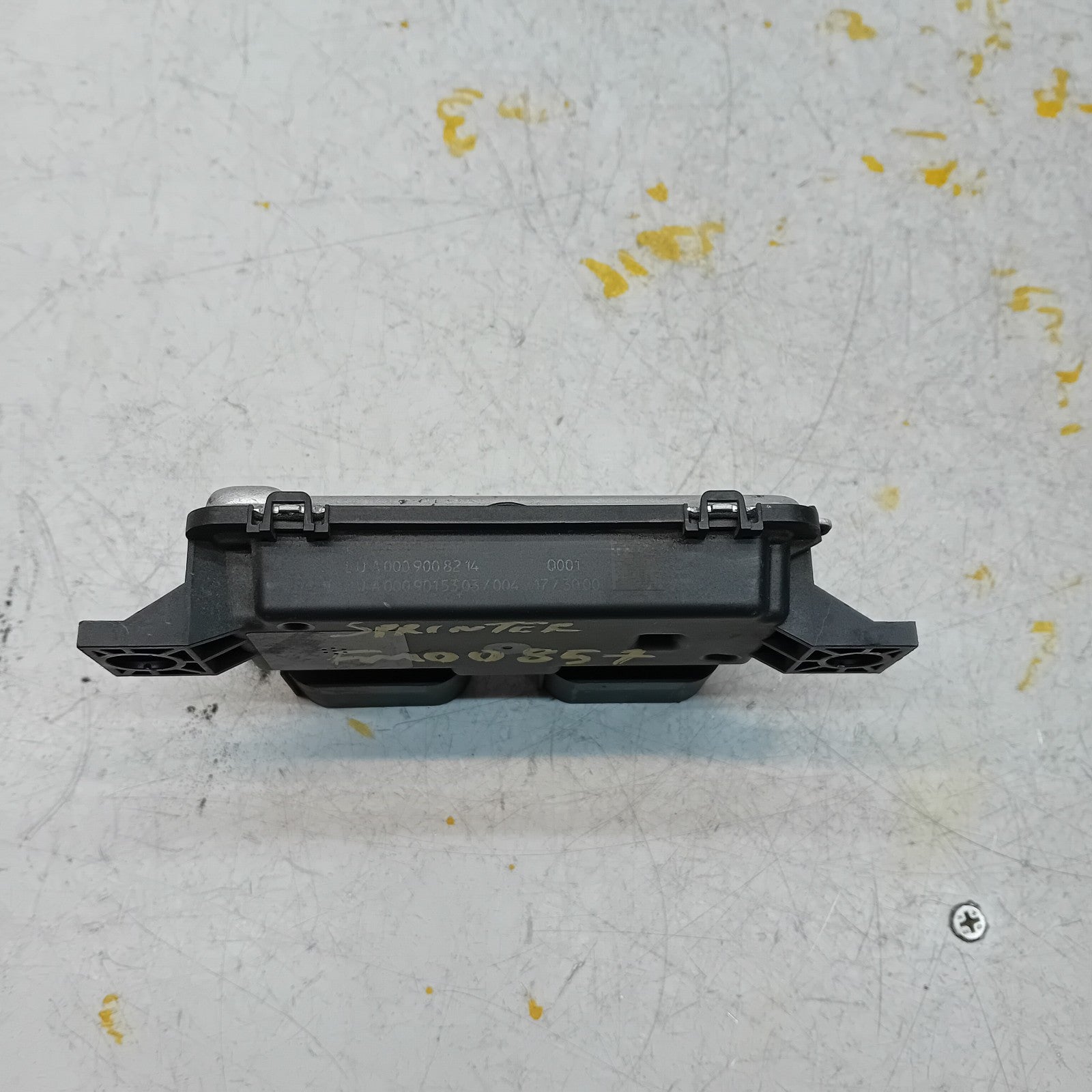 MERCEDES SPRINTER W906 FUEL PUMP CONTROL MODULE A0009008214 FM00857