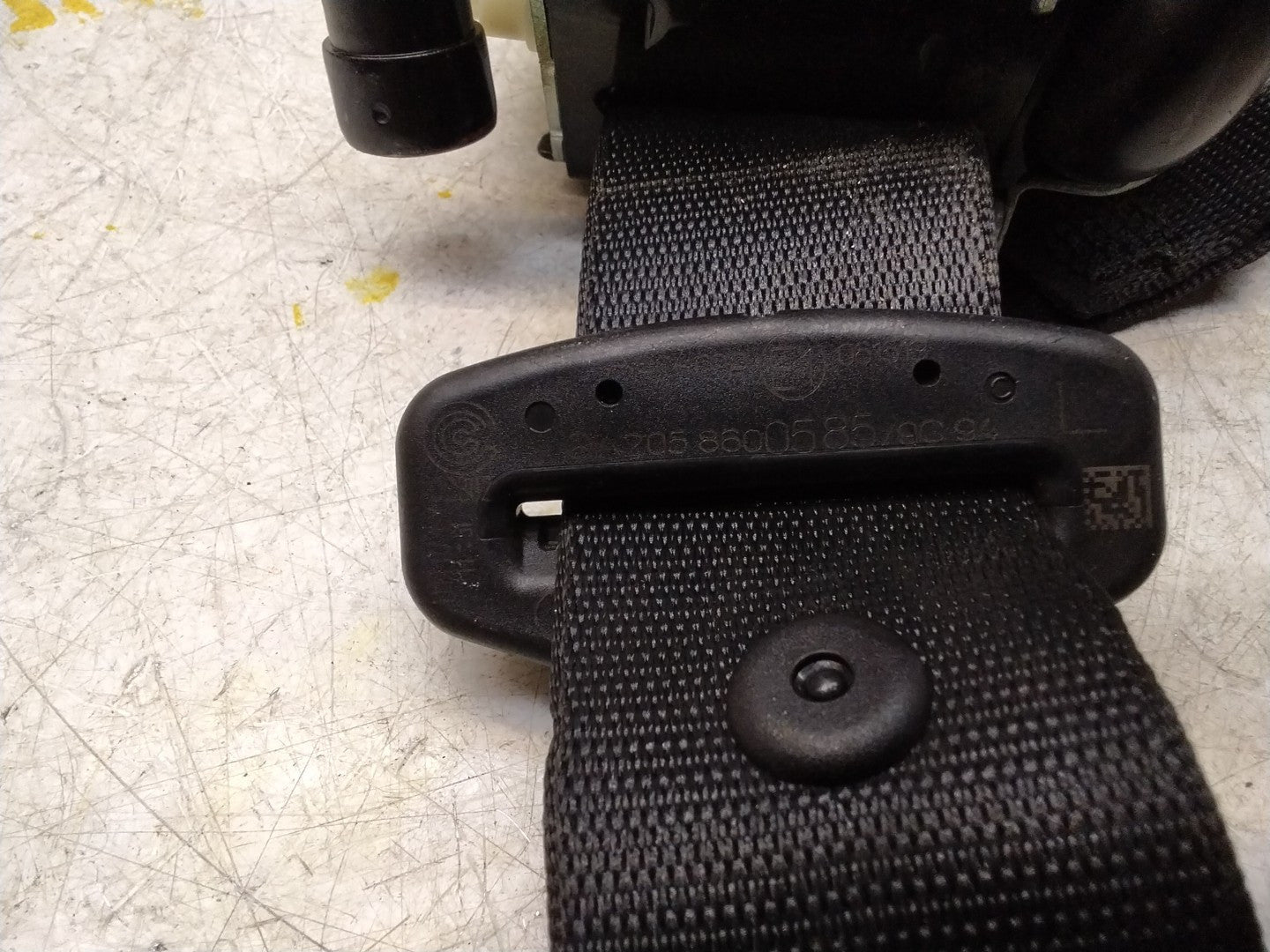 MERCEDES C CLASS W205 REAR PASSENGER SIDE SEAT BELT A2058600585 FMS350 NSR