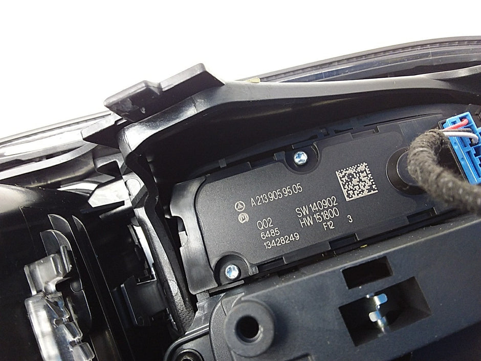2016-2019 MERCEDES E CLASS W213 CENTRE  CONSOLE  A2135407521 FMK06