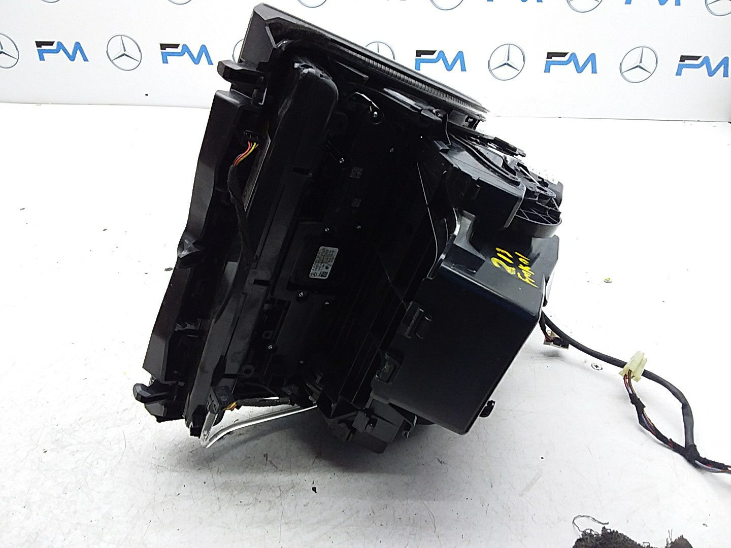 2016-2019 MERCEDES E CLASS W213 CENTRE  CONSOLE  A2135407521 FMK01