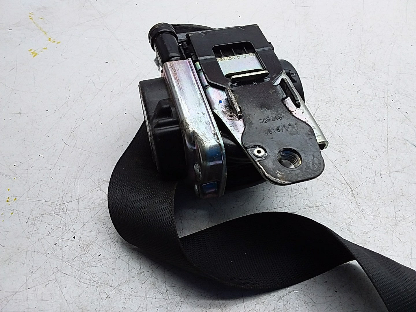 MERCEDES C-CLASS W205 SEAT BELT REAR RIGHT DRIVER SIDE A2058604085 FMS279 OSR