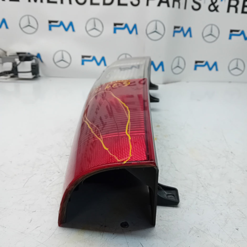 MERCEDES VITO W639 2004-14 DRIVER OS OUTER REAR TAIL LIGHT 964678-01 FMT150 