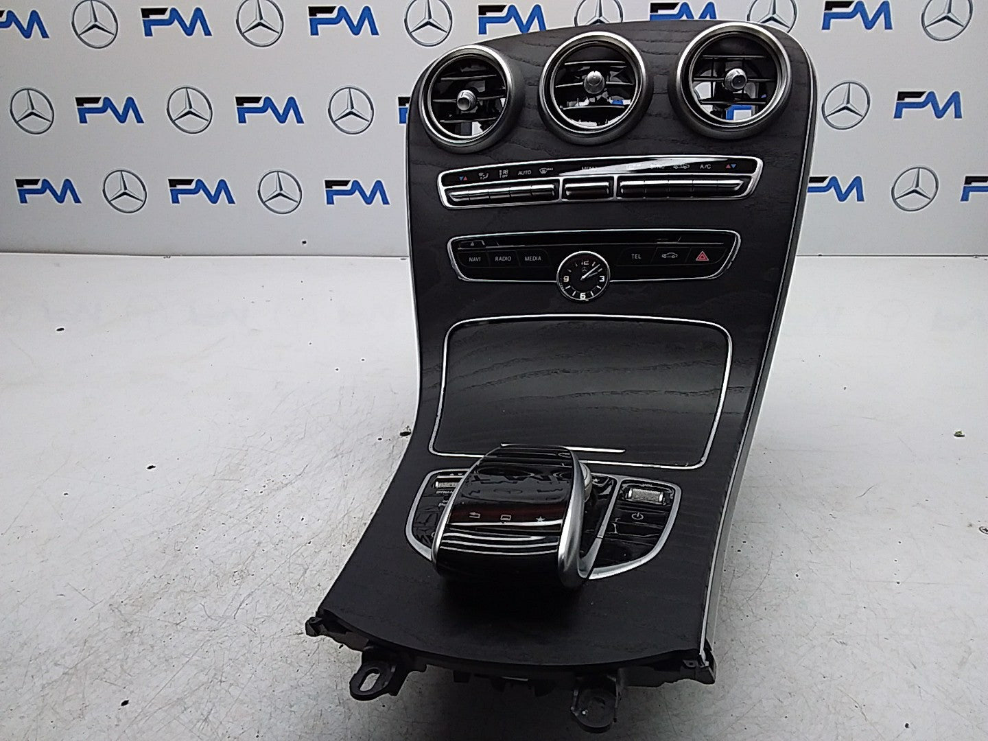 2014 ONWARDS MERCEDES C-CLASS W205 CENTRE  CONSOLE  A2056800210 FMK23