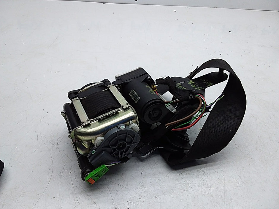 MERCEDES C-CLASS W204 SEAT BELT FRONT LEFT PASSENGER SIDE A2048601585 FMS230 NSF