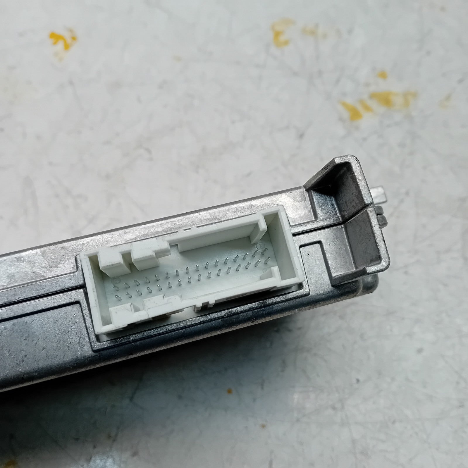 MERCEDES C-CLASS W213 BLUETOOTH PARKING CONTROL MODULE A2139006513 FM00910