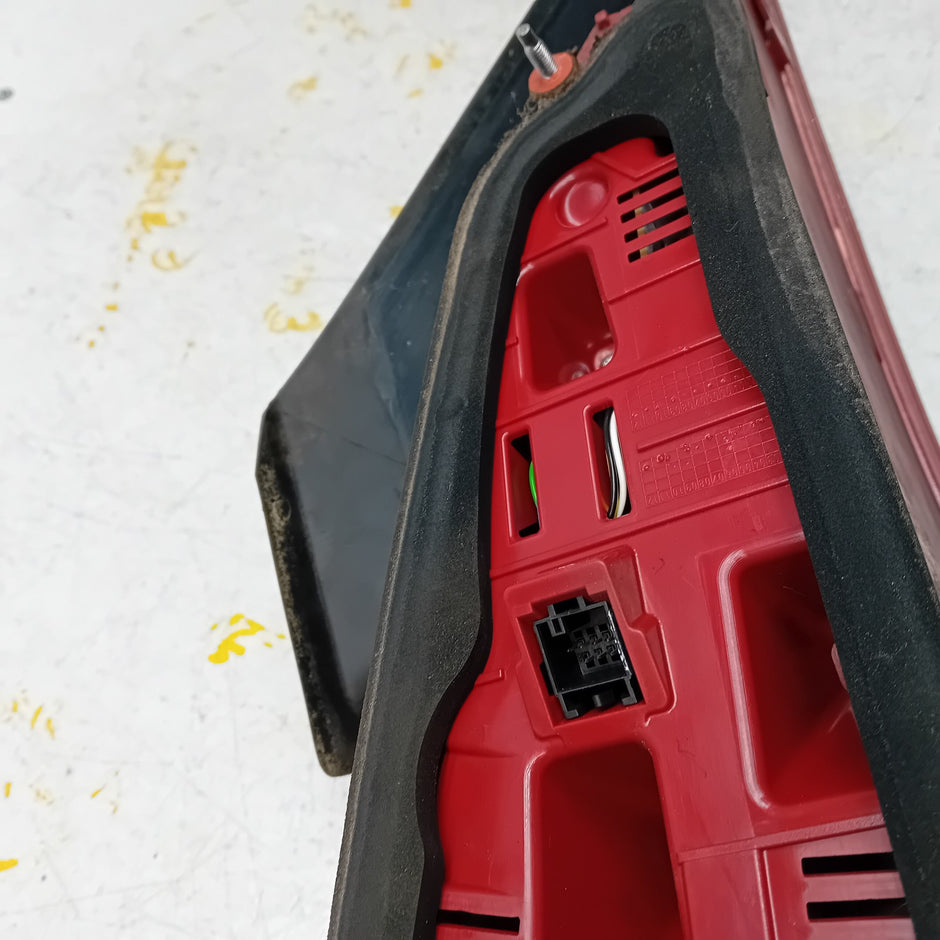 MERCEDES CLA W117 DRIVER SIDE OS REAR TAIL LIGHT A1179060601 2017 FMT00878