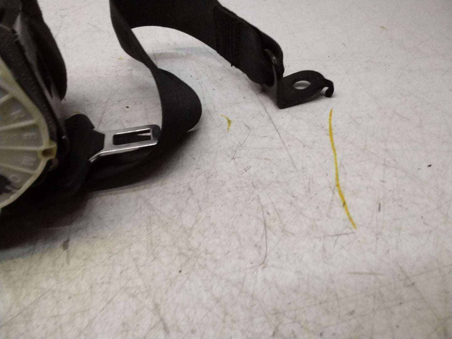 MERCEDES CLS CLASS C218 SEAT BELT REAR RIGHT COUPE  A2188600285 FMS379 OSR