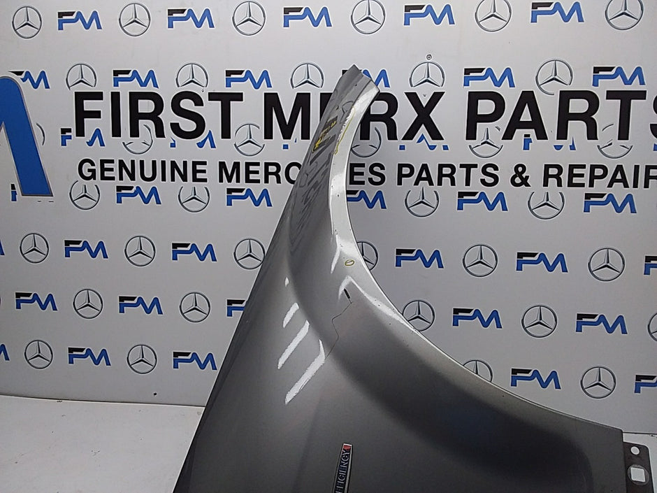 MERCEDES  E-CLASS W212 OS RIGHT DRIVER SIDE WINGS FMW21 2009 ONWARDS 