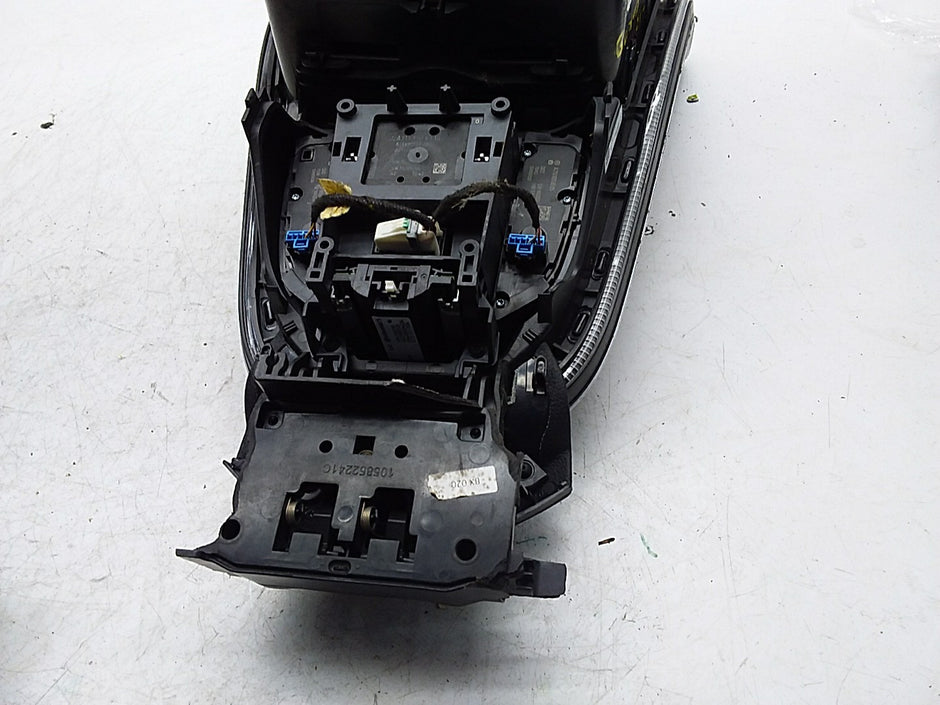 2016-2019 MERCEDES E CLASS W213 CENTRE  CONSOLE  A2138100815 FMK08
