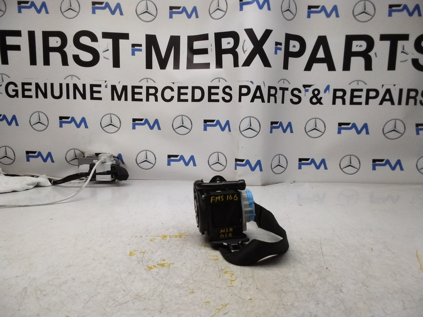 MERCEDES A CLASS W176 REAR L / R SIDE SEAT BELT A1768602385 FMS166 NSR OSR