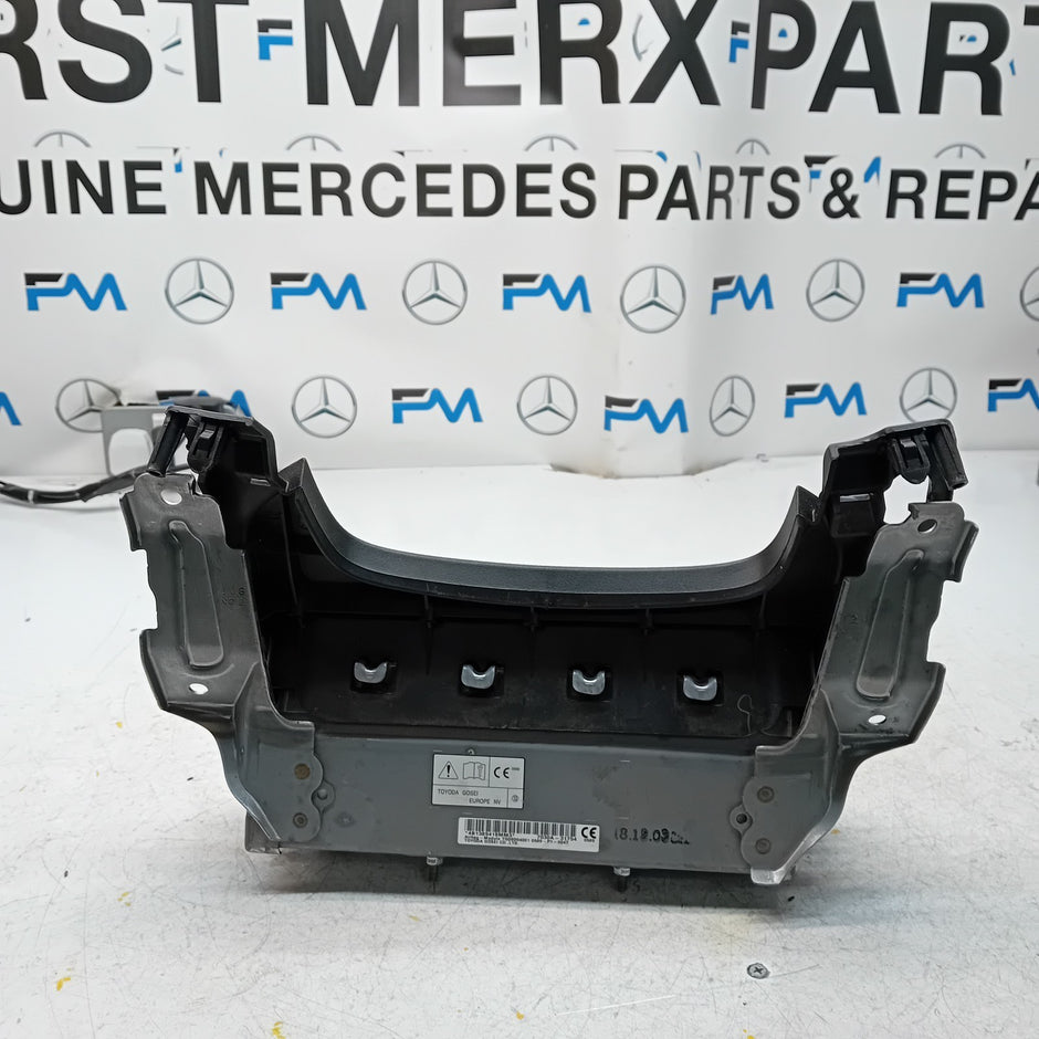 MITSUBISHI OUTLANDER MK3 KNEE AIR SRS BAG RIGHT DRIVER SIDE 7030A-31754 FM00992