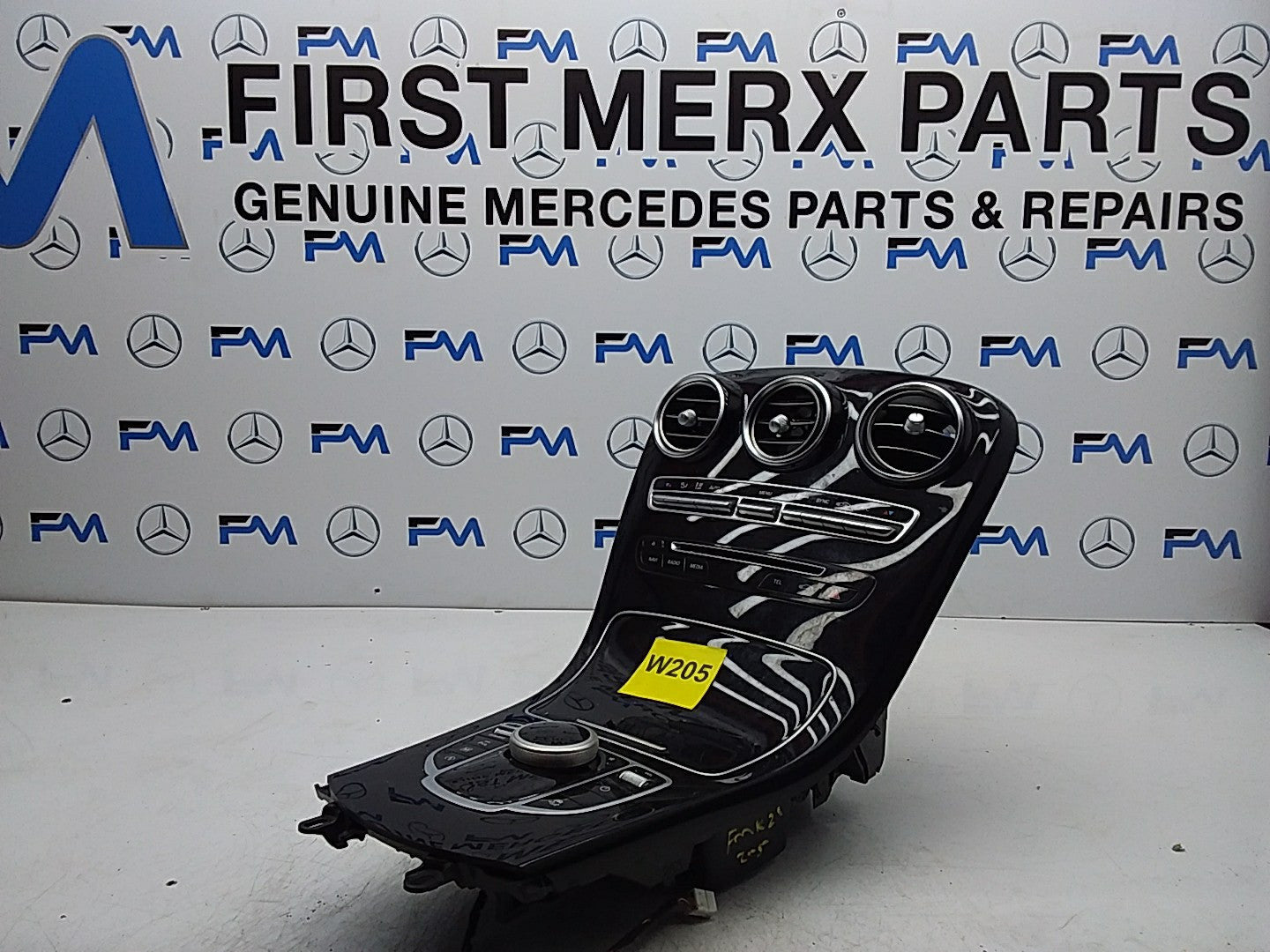 2014 ONWARDS MERCEDES C-CLASS W205 CENTRE  CONSOLE  A2055401724 FMK21