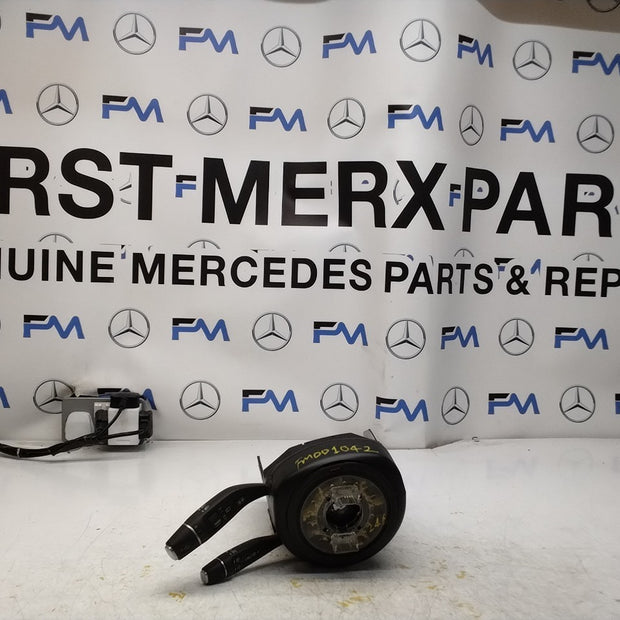 Mercedes E-CLASS W213 INDICATOR/WIPER GEAR SELECT + SQUIB  A2139005606 FM001042