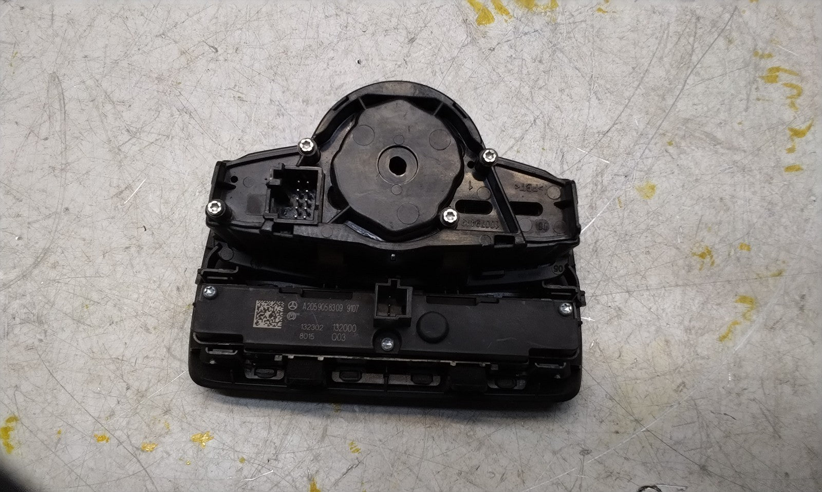 MERCEDES C-CLASS W205 HEADLIGHT CONTROL SWITCH 2014-2020 A2059051810 FM001020