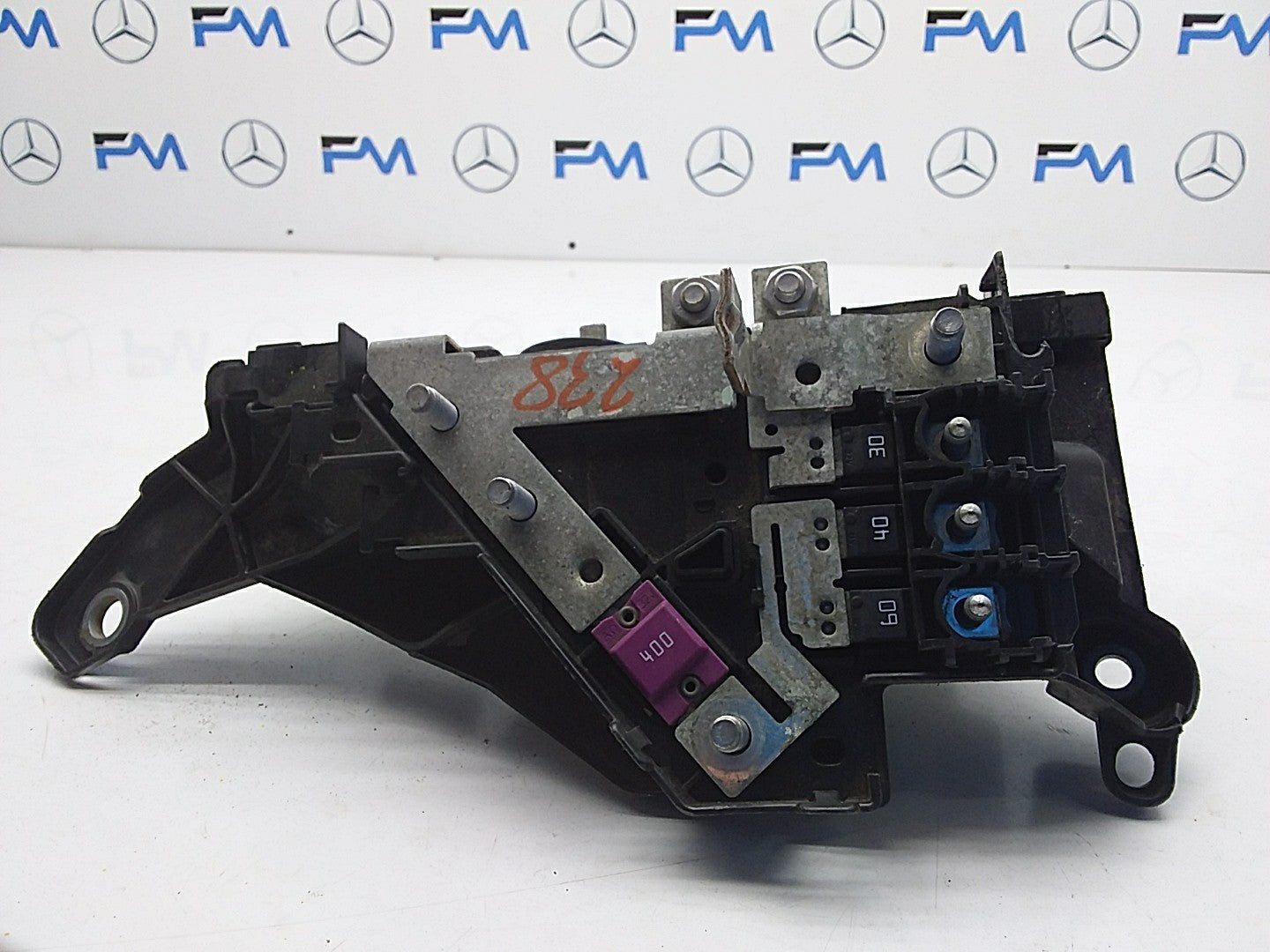 MERCEDES BENZ E-CLASS W213 FUSE BOX RELAY DISTRIBUTION BOX A2135403939 FMF45