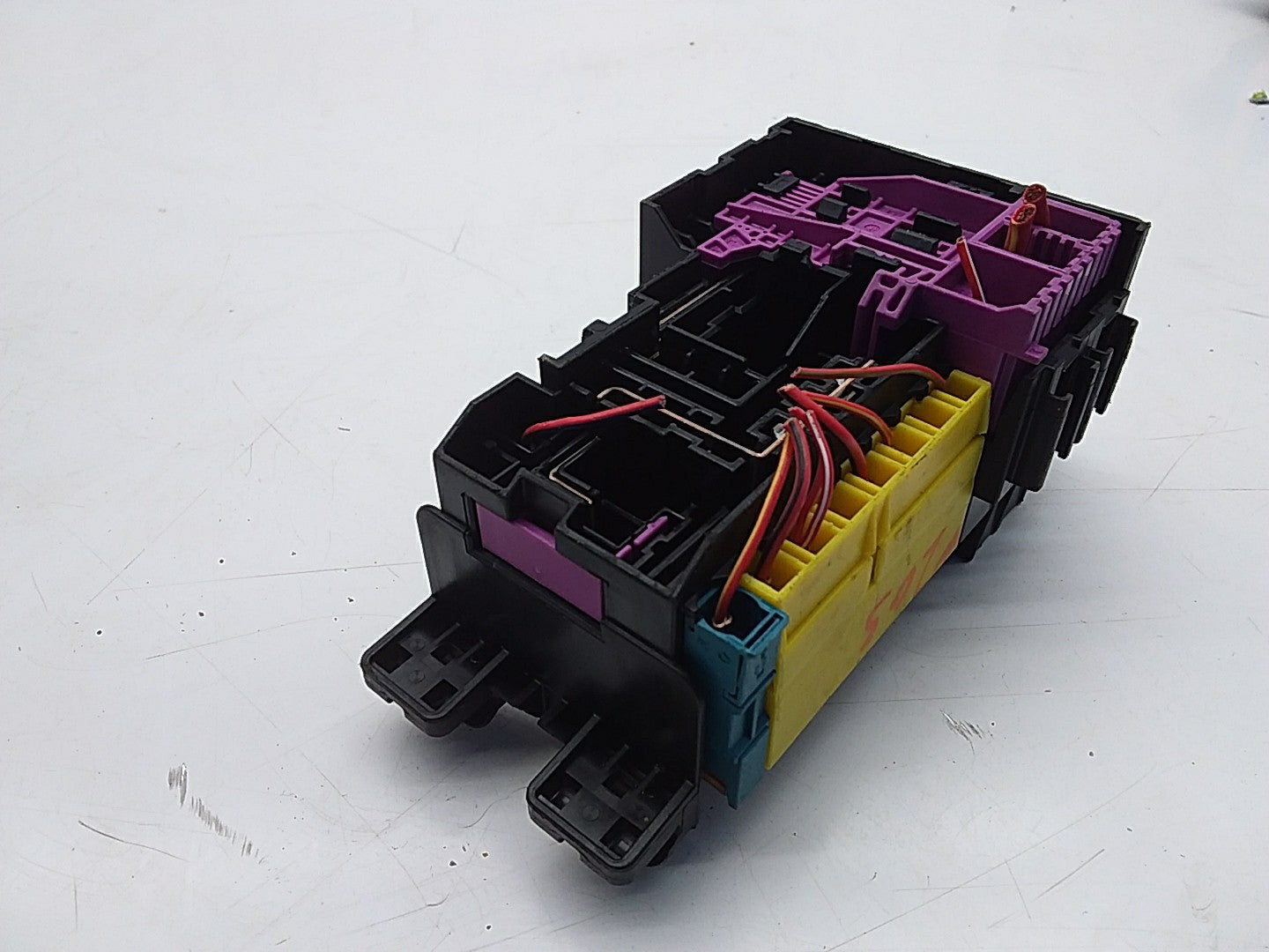 MERCEDES C CLASS FUSE RELAY BOX A2059067200 W205 2014-2021 FMF21