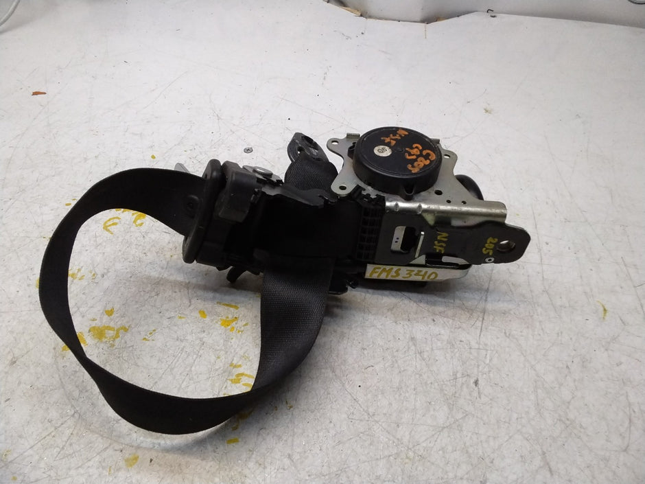 MERCEDES-BENZ W205 C CLASS FRONT LEFT PASSENGER SEATBELT A2058605185 FMS342 NSF