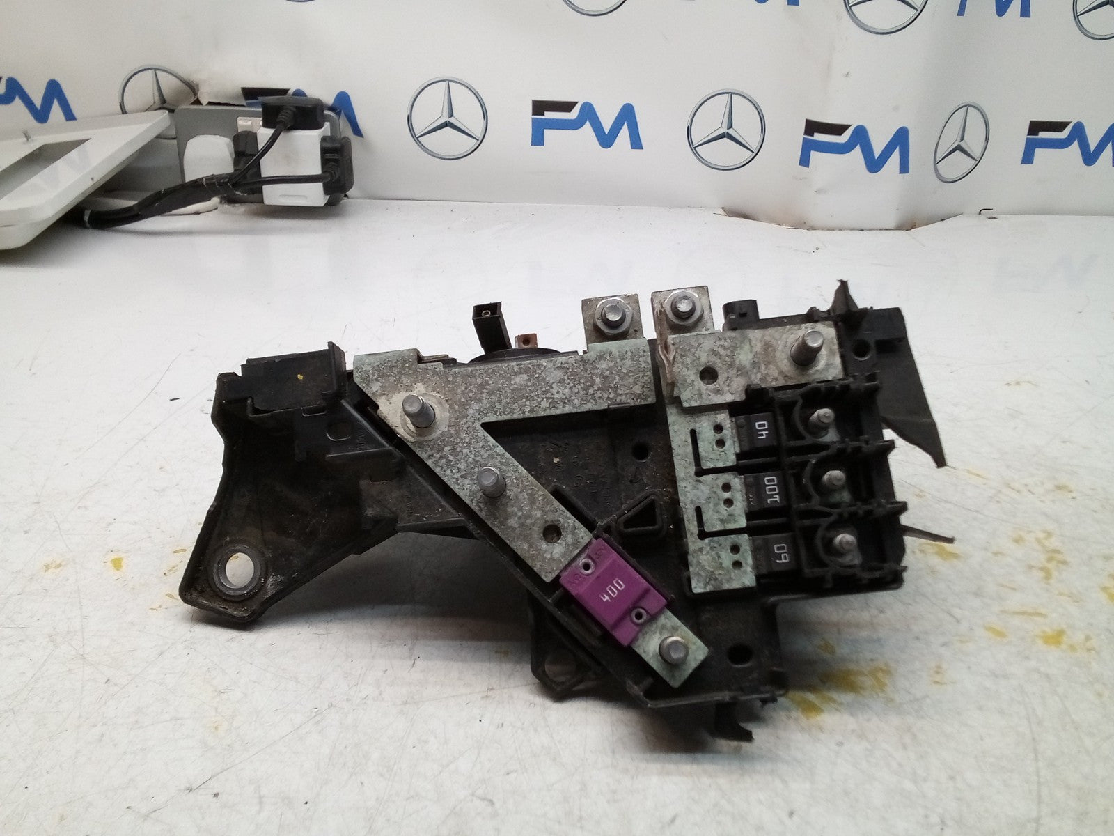 Mercedes C-CLASS W205 Fuse Relay Junction Box A2055402050 FM00792