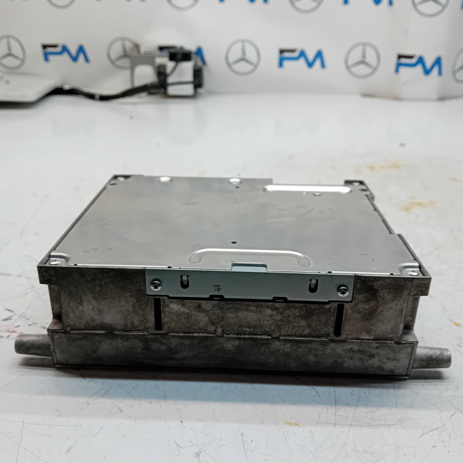 MERCEDES BENZ E-CLASS W213 2016 RADIO CD STEREO HEAD UNIT A2139007511 FM00899