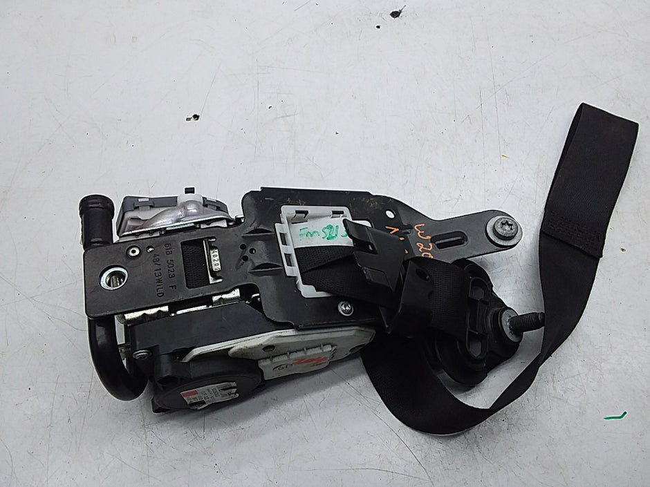 MERCEDES C-CLASS W204 SEAT BELT FRONT LEFT PASSENGER SIDE A2048601985 FMS213 NSF