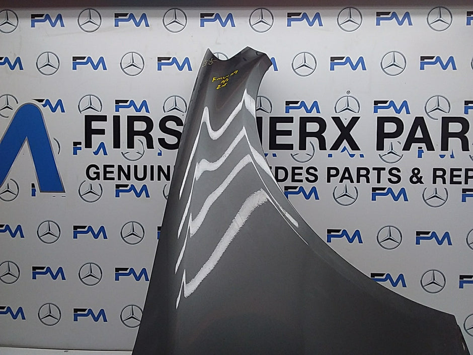 MERCEDES  C-CLASS W205 OS RIGHT DRIVER SIDE WINGS A2058810201 FMW09