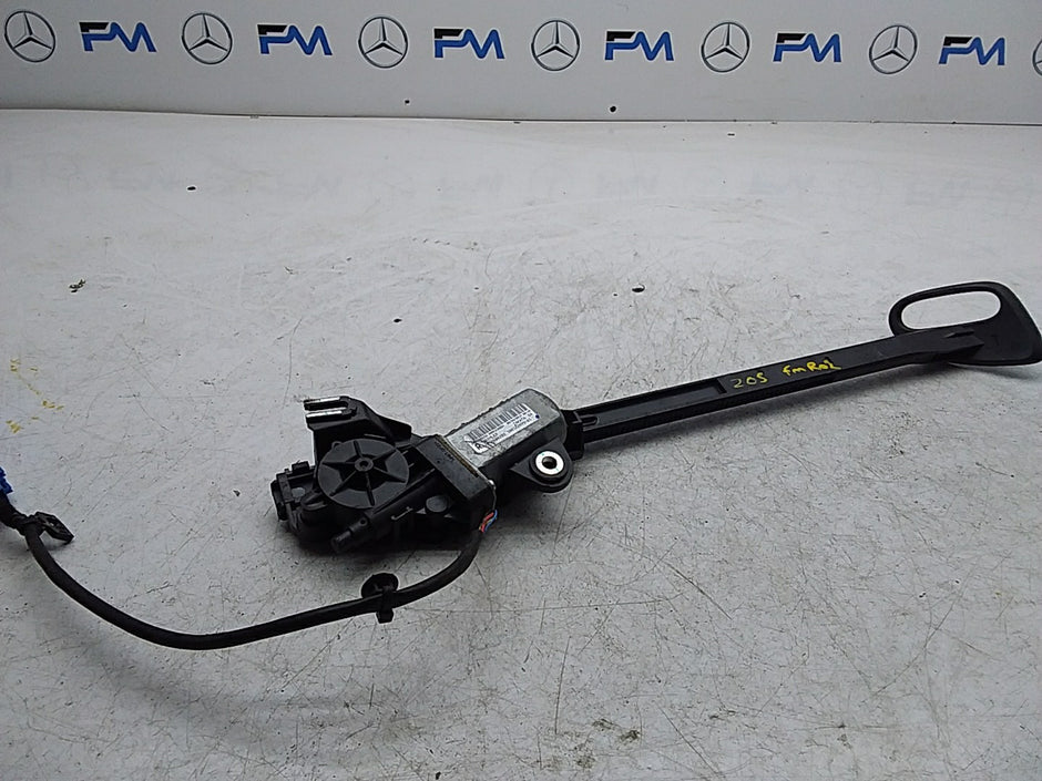 MERCEDES MERCEDES C-CLASS W205  SEAT BELT RETRACTOR 2058600282 FMR02