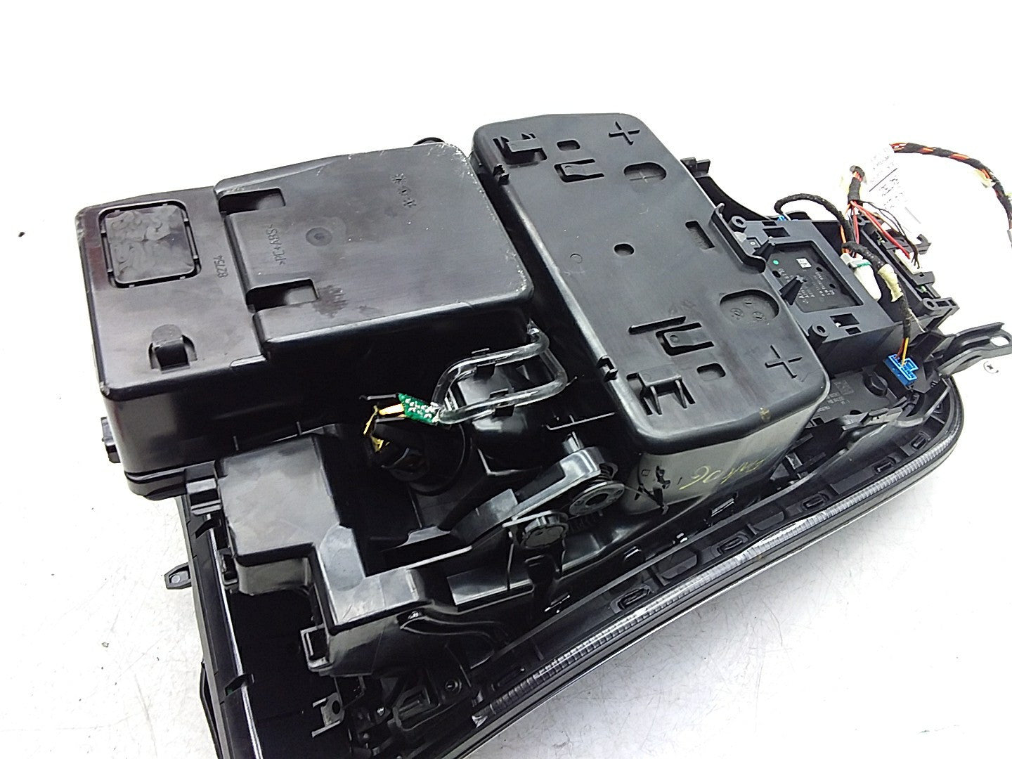 2016-2019 MERCEDES E CLASS W213 CENTRE  CONSOLE  A2135407521 FMK06