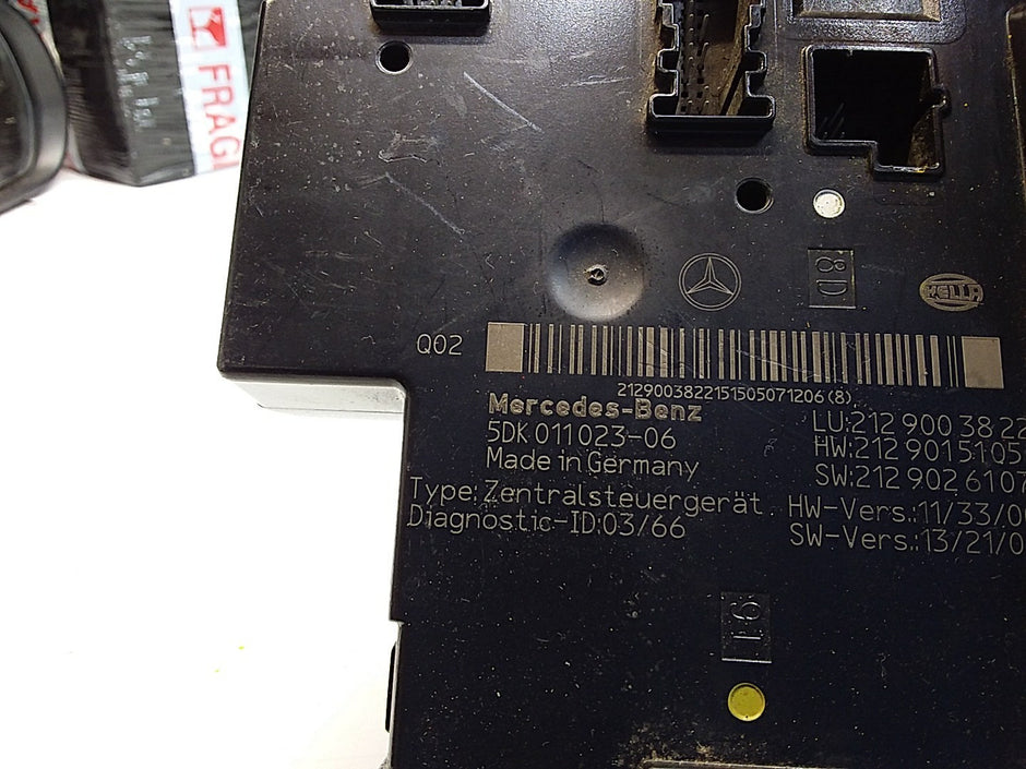 MERCEDES BENZ E-CLASS W212 FUSE BOX RELAY A2129003822 FMF108