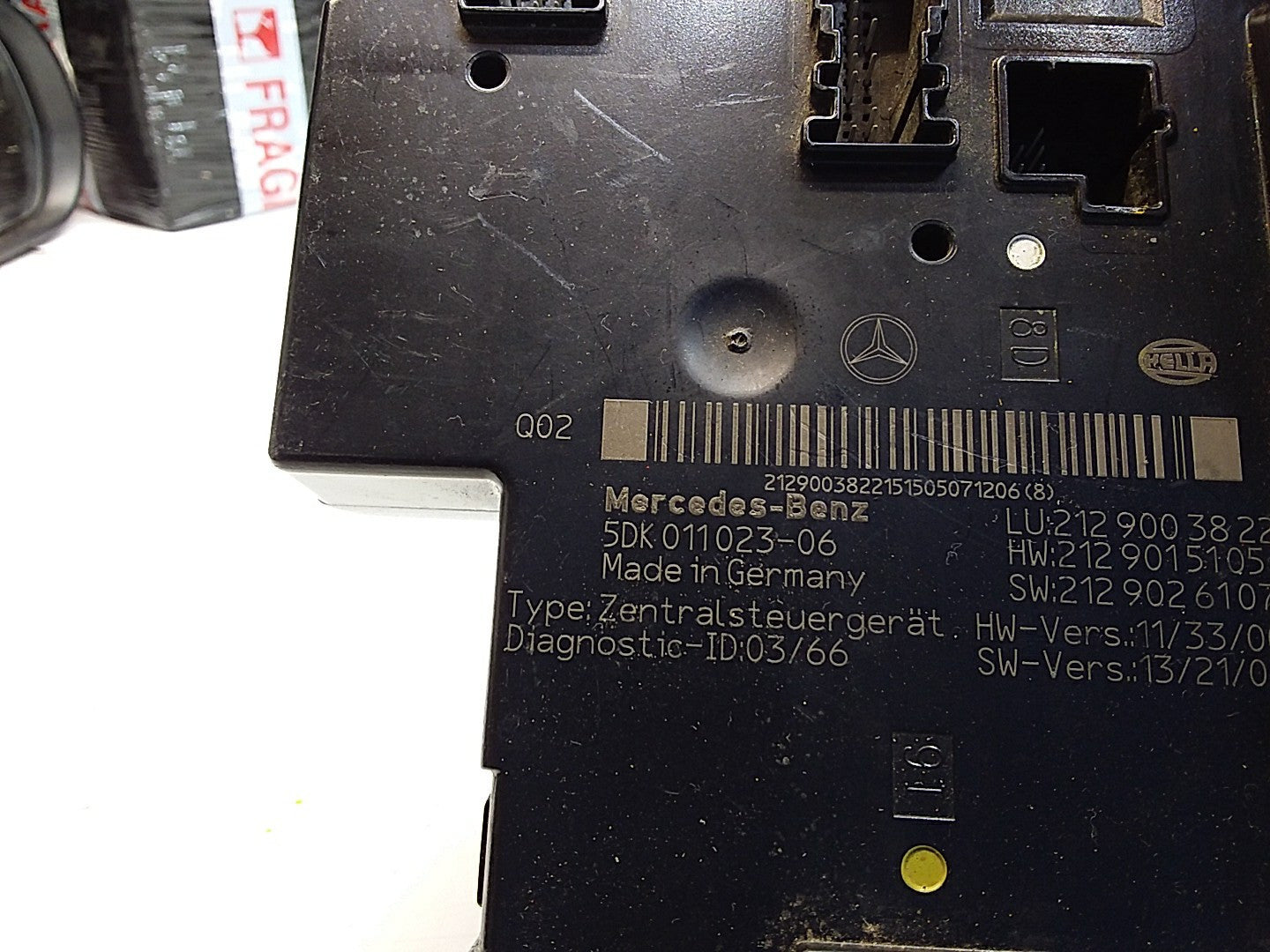 MERCEDES BENZ E-CLASS W212 FUSE BOX RELAY A2129003822 FMF108