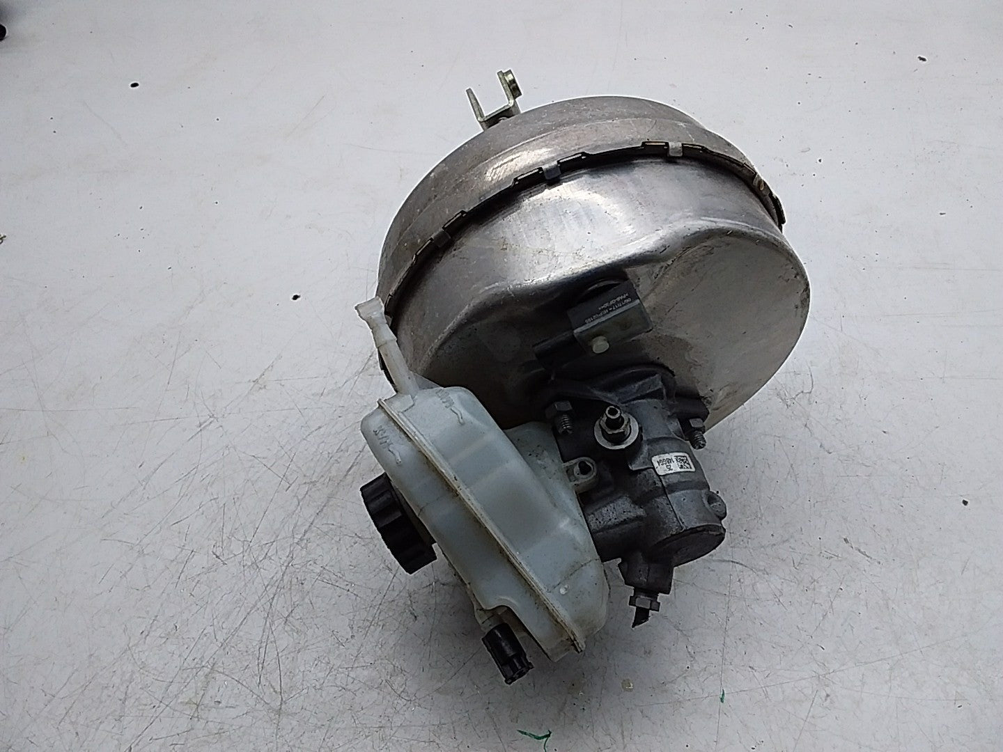 MERCEDES BENZ E-CLASS W213 SERIES 2016 ONWARDS BRAKE SERVO A2134300430 FMB23