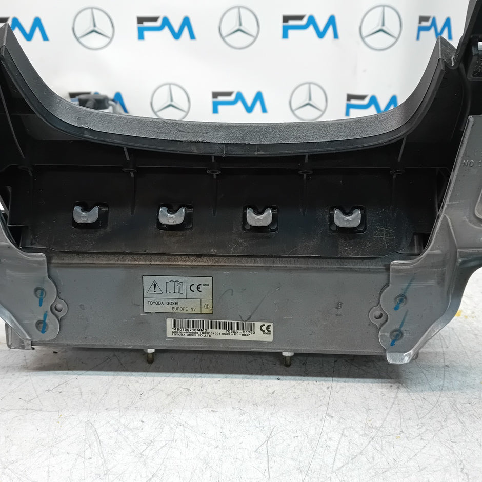 MITSUBISHI OUTLANDER MK3 KNEE AIR SRS BAG RIGHT DRIVER SIDE 7030A-31753 FM00991