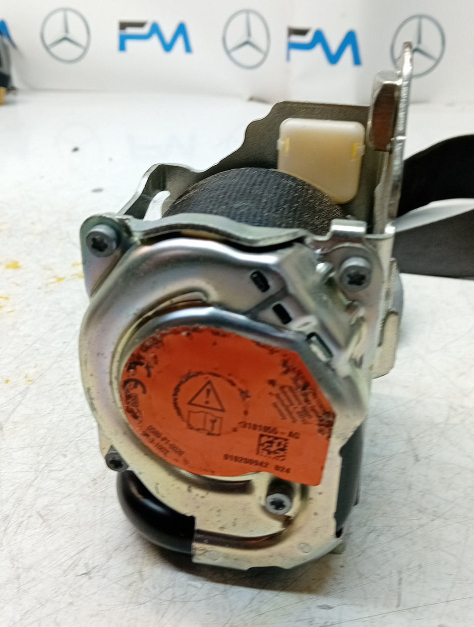 MERCEDES A CLASS  FRONT LEFT SEAT BELT WITH PRETENSIONER A1778600700 FMS76 NSF