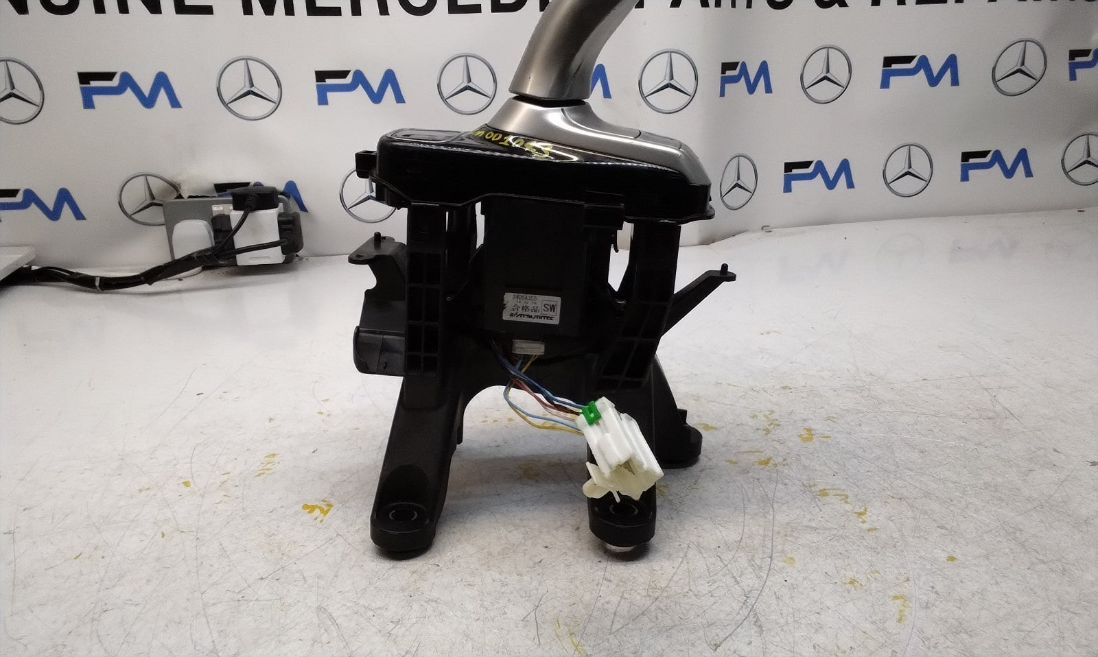 MITSUBISHI OUTLANDER MK3 2016 AUTOMATIC GEAR SHIFT MECHANISM 2400A355 FM001043
