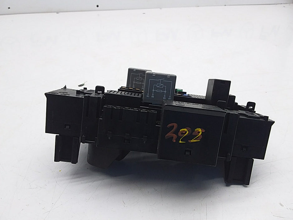 MERCEDES BENZ S-CLASS W222 FUSE BOX RELAY  A2229063202 FMF74