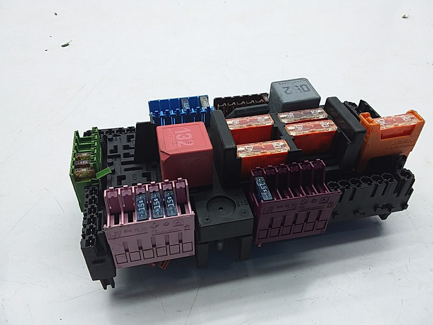 MERCEDES BENZ E-CLASS W213 FUSE BOX RELAY DISTRIBUTION BOX A2139068801 FMF63