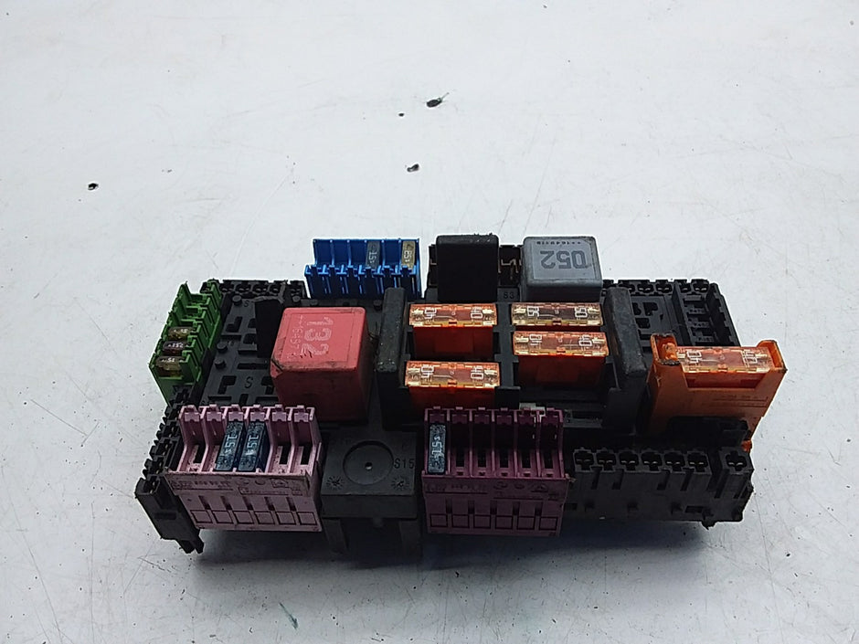 MERCEDES BENZ E-CLASS W213 2016 ONWARDS FUSE RELAY BOX A2139068801 FMF125