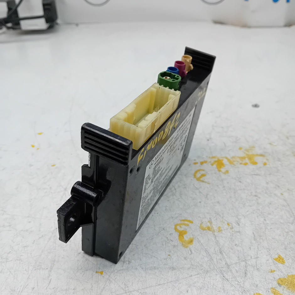 Mercedes W213 Bluetooth Hermes LTE Control Unit Module A2229005315  FM00842