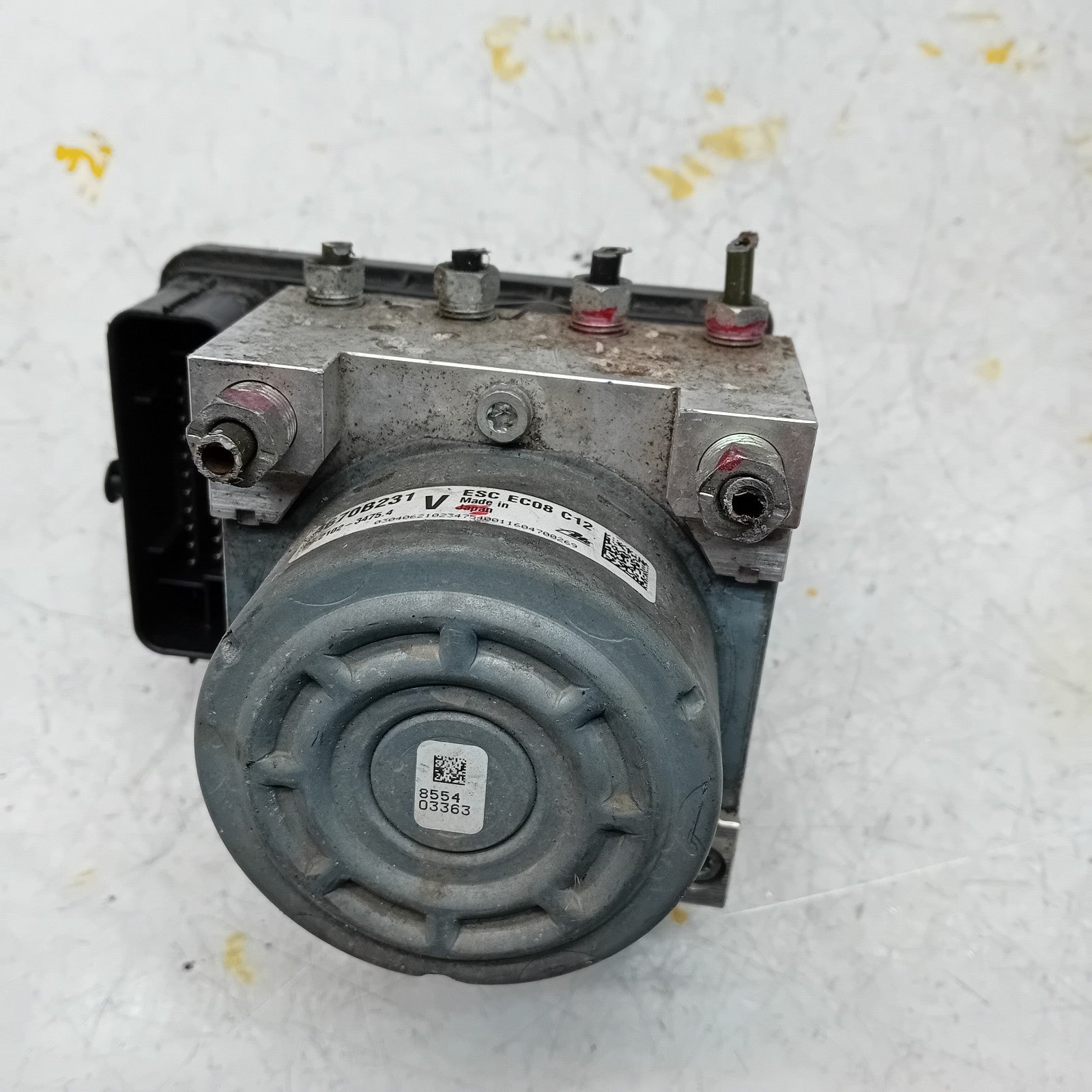 MITSUBISHI OUTLANDER MK3 ABS PUMP   MODULE 4670B231 FM00945