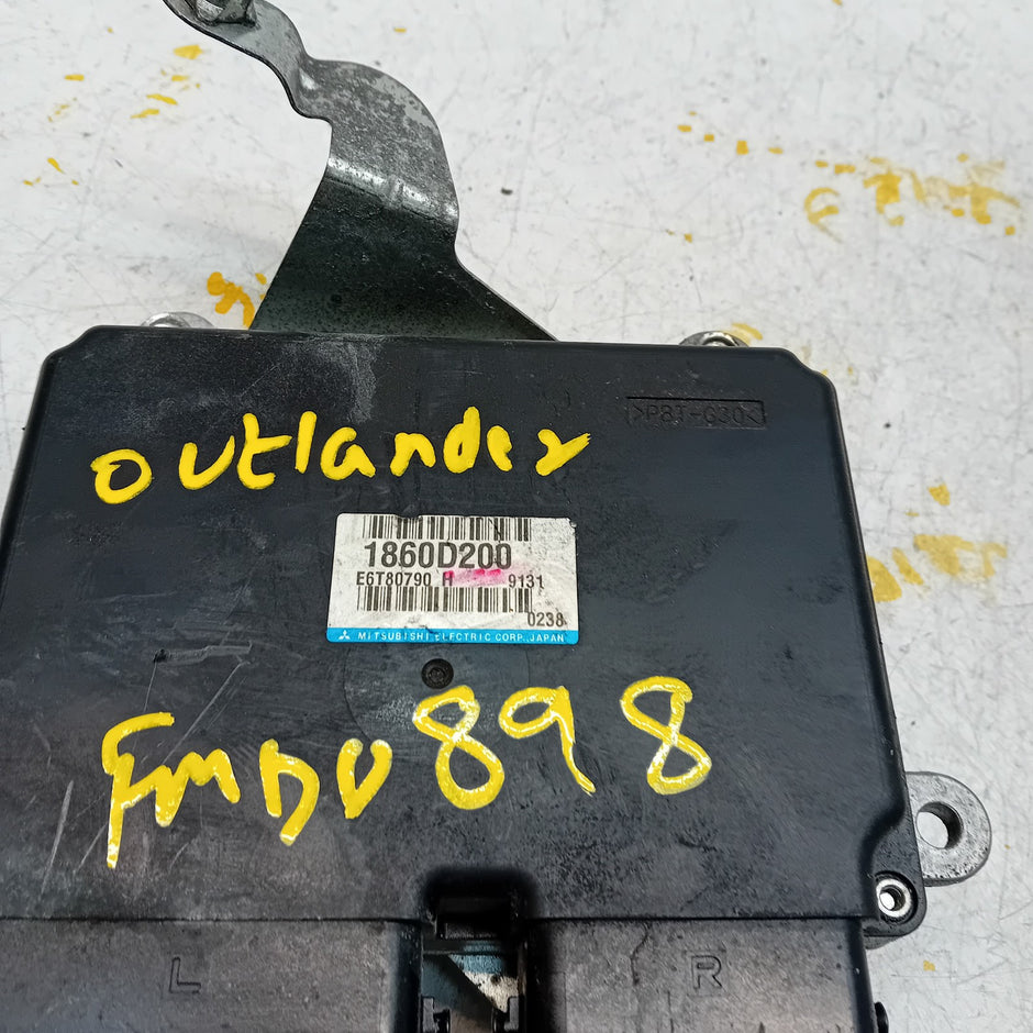 MITSUBISHI OUTLANDER MK3 ENGINE  ECU CONTROL MODULE 1860D200 FM00898