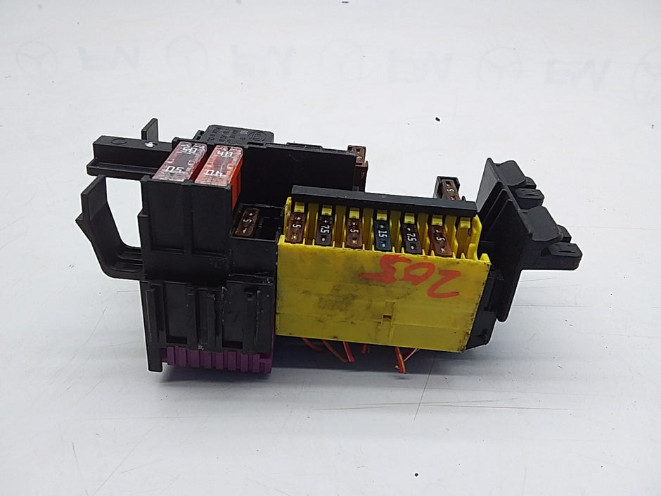 MERCEDES C CLASS FUSE RELAY BOX A2059067200 W205 2014-2021 FMF14