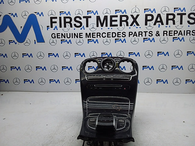 2016-2019 MERCEDES E CLASS W213 CENTRE  CONSOLE  A2054402032 FMK26 (DAMAGED)