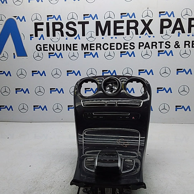 2016-2019 MERCEDES E CLASS W213 CENTRE  CONSOLE  A2054402032 FMK26 (DAMAGED)