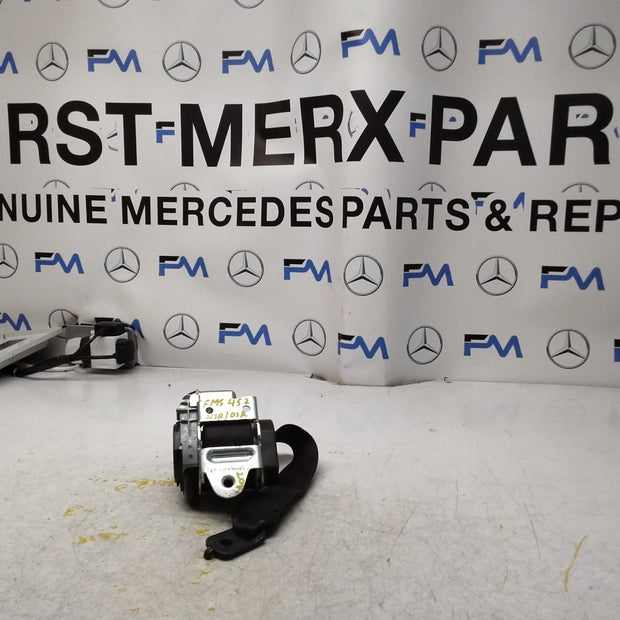 MERCEDES E CLASS SEAT BELT REAR RIGHT AND LEFT A2078602385 C207 FMS452 NSR OSR