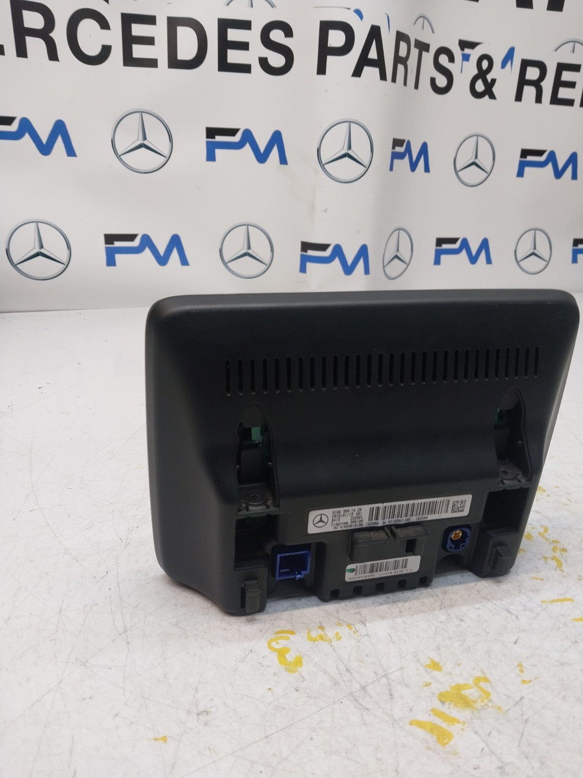MERCEDES M-CLASS W166 DISPLAY SCREEN A1669001420 2018 FM00715