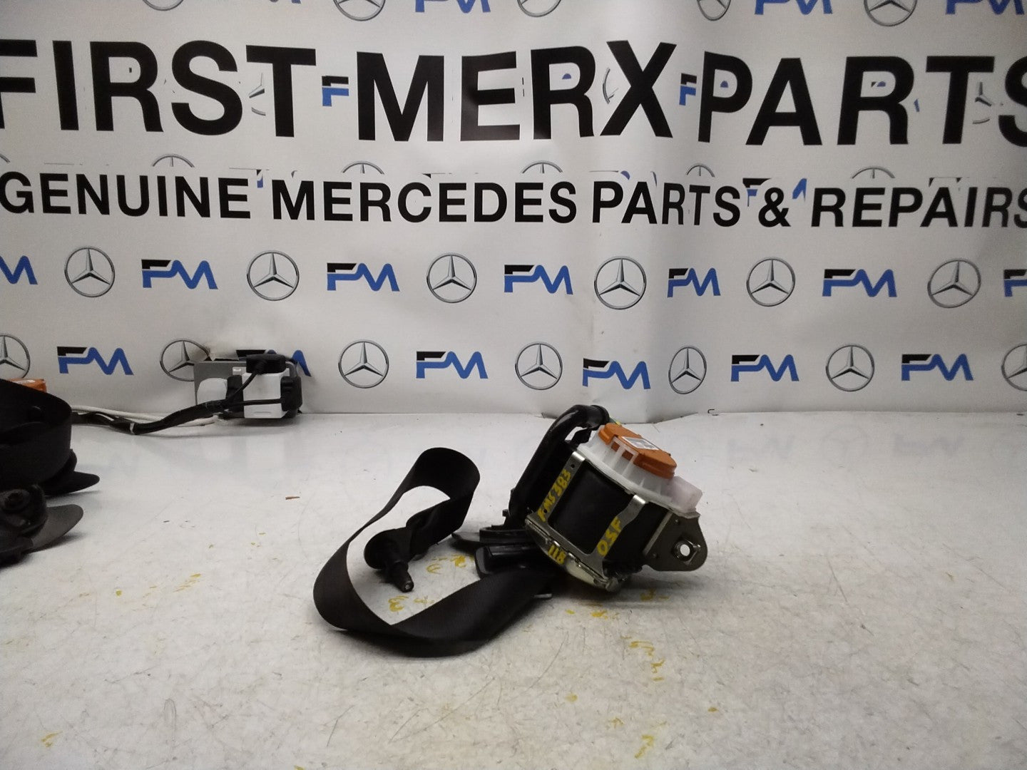 MERCEDES CLA C118 A-CLASS DRIVER SIDE FRONT SEAT BELT A1188601400 FMS383 OSF