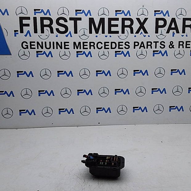 MERCEDES BENZ S-CLASS W222 2014 ONWARDS FUSE RELAY BOX  A2225403150 FMF134